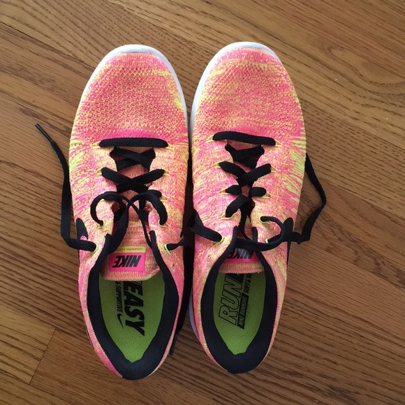 Nike Shoes - Nike Running Shoes 9